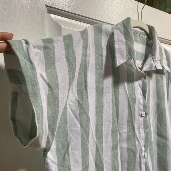 Never worm striped shirt sleeve button up - Picture 2 of 2